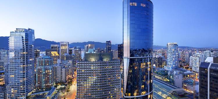 艾姆巴克温哥华钻石度假村(Embarc Vancouver)图片