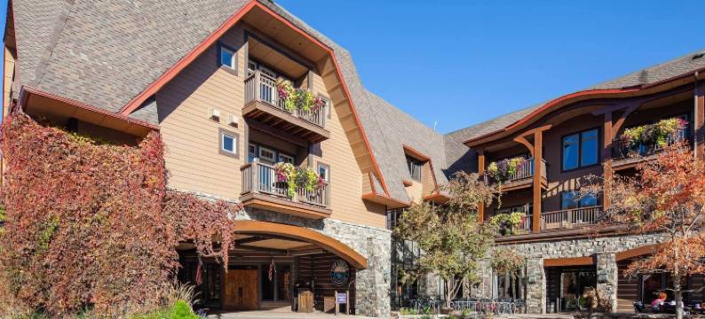 白鱼镇小屋酒店(Lodge at Whitefish Lake)图片