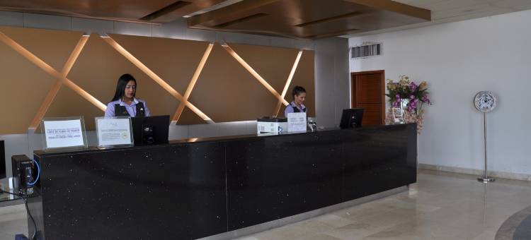中庭广场酒店(Hotel Atrium Plaza)图片