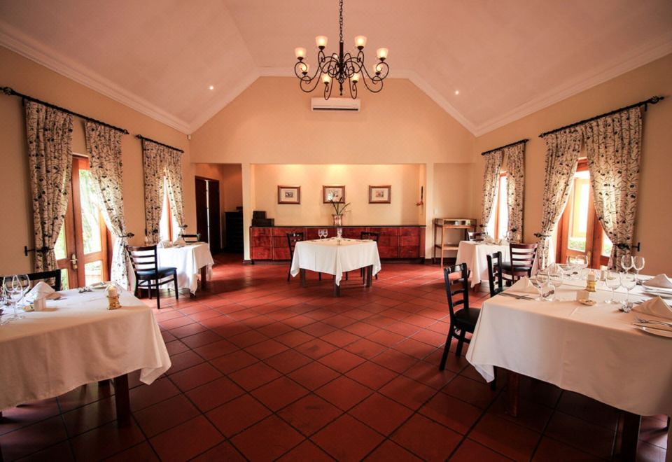 Budmarsh Country Lodge Hotel Overview