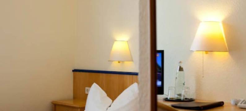 马尔肖运动酒店(Sporthotel Malchow Hotel Garni HP IST möglich)图片