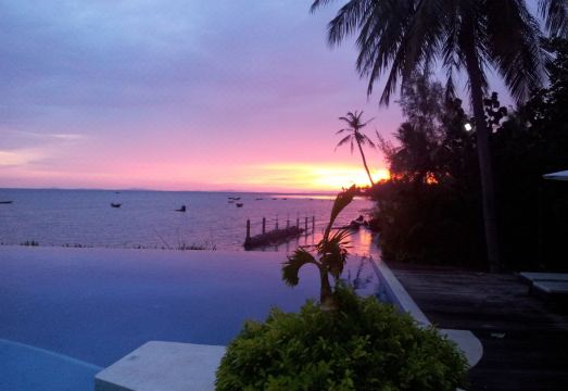 Nataya Round House Coral Bay Resort Hotel Overview