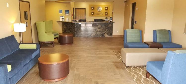 穆列塔-特曼库拉-葡萄酒之乡舒适酒店(Comfort Inn & Suites Murrieta Temecula Wine Country)图片