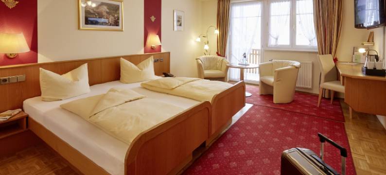 林登霍夫酒店餐厅(Hotel Restaurant Lindenhof)图片