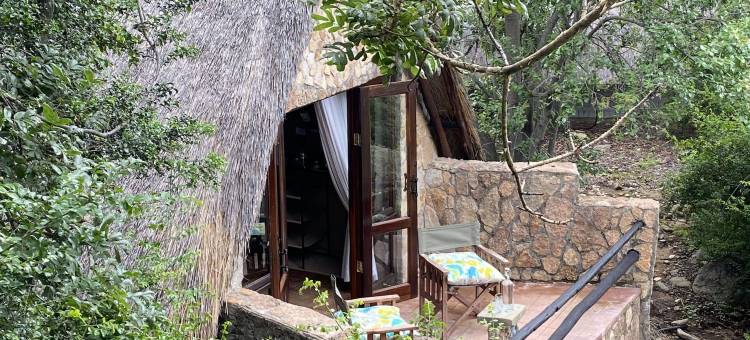 岩石路大洞穴营地旅馆(Big Cave Camp)图片