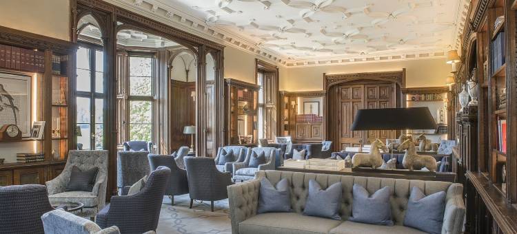 德威尔拉蒂默庄园(De Vere Latimer Estate)图片