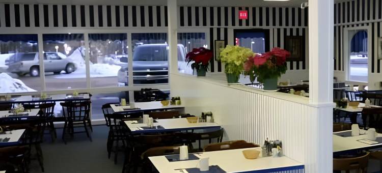 扬基快船旅馆 - 贝斯特韦斯特舒尔住宿精选酒店(Yankee Clipper Inn, SureStay Collection by Best Western)图片