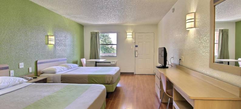 德克萨斯奥斯汀 - 犹他市中心 6 号汽车旅馆(Motel 6 Austin, TX - Central Downtown UT)图片