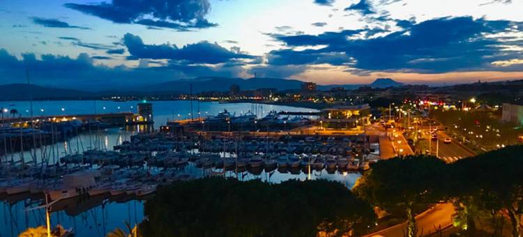 旅游餐厅酒店(Le Touring)图片