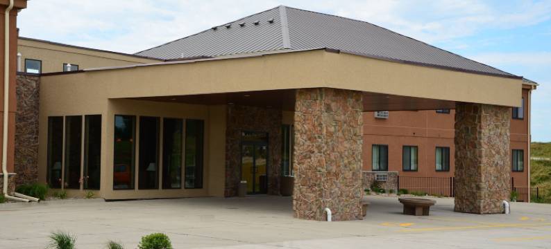 鹅卵石套房酒店 - 牛顿(Cobblestone Inn & Suites - Newton)图片