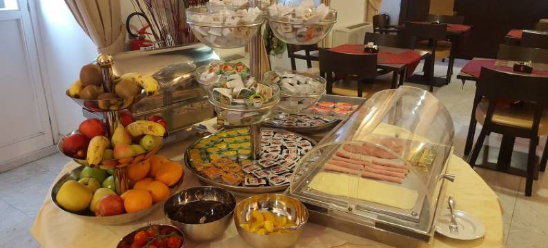 杜伊柯罗尼酒店(Hotel Due Colonne)图片