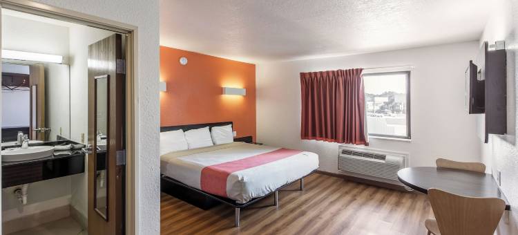 德克萨斯北里奇兰希尔斯 6 号汽车旅馆(Motel 6 North Richland Hills, TX)图片