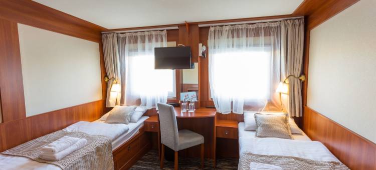 格兰德朱尔斯-船屋酒店(Grand Jules - Boat Hotel)图片