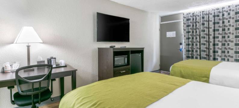 金士顿泉罗德威酒店(Rodeway Inn Kingston Springs)图片