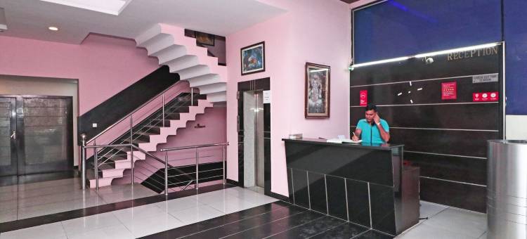 OYO 4754 中央点酒店(Spot on Hotel Center Point)图片