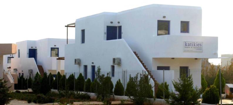 卡蒂基斯一居室及公寓(Katikies Studios & Apartments)图片