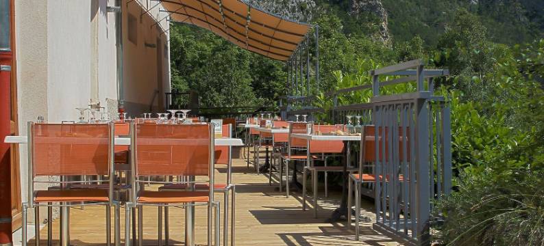 勒普莱勒酒店(Le Prieuré)图片