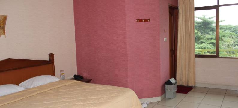 678酒店-查旺(678 Hotel Cawang by Cocotel)图片