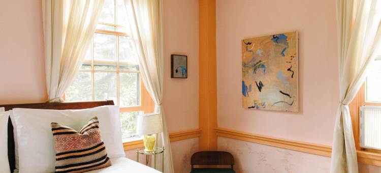 神秘的艾琳(Eileen of Mystic)图片