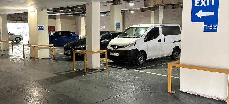 迷宫公寓和房间(Maze Apartments and Rooms)图片