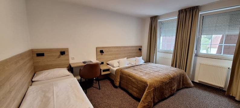 阿维翁酒店(Hotel Avion)图片