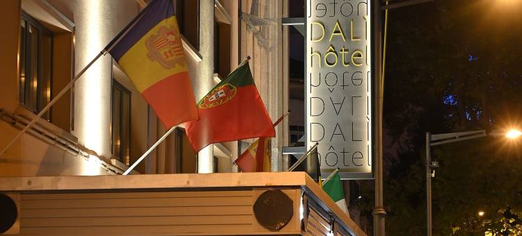 佩皮尼扬中心酒店(Dali Hôtel Perpignan - Restaurant)图片