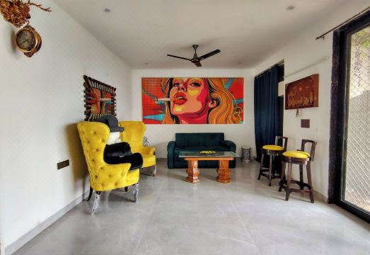 Fun 'O' Peace Hotel Overview