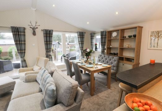 Huckleberry Hotel Overview