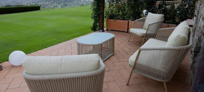 康托纳庄园(Tenuta Cantona)图片