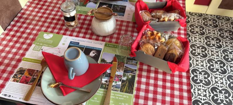 奥里奇波诺根酒店(Au Richebourg Nogent)图片