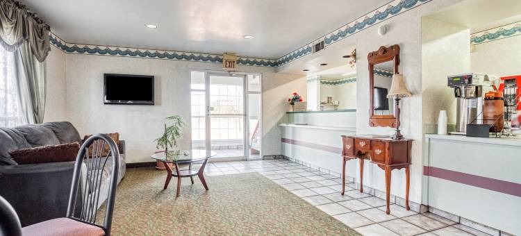 OYO 威奇托福尔斯I-44酒店(OYO Hotel Wichita Falls I-44 Sheppard Airforce)图片