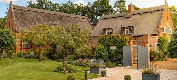 诺福克米德酒店(The Norfolk Mead Hotel)图片