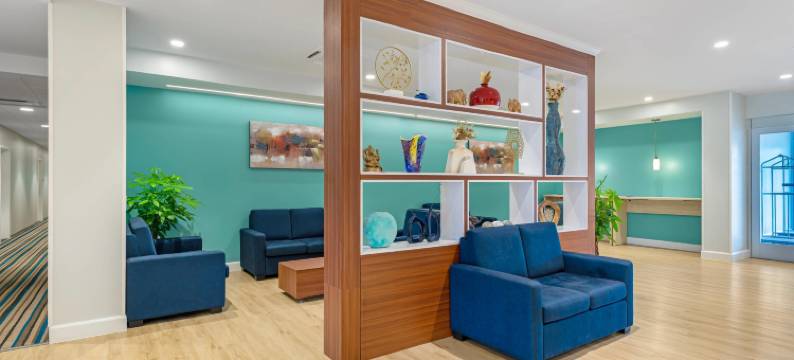 MainStay套房 切萨皮克 - 格林布赖尔(MainStay Suites Chesapeake - Greenbrier)图片