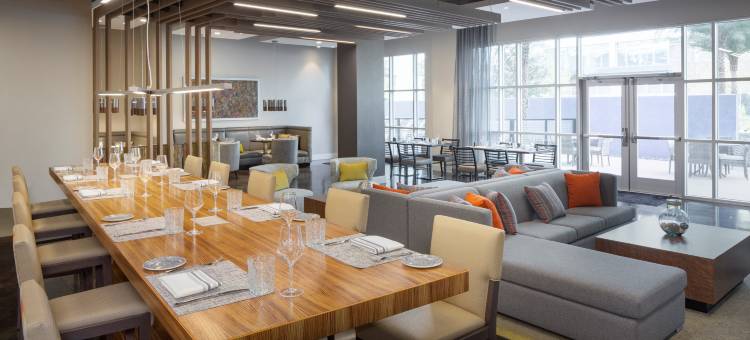 盖恩斯维尔英迪格酒店(Hotel Indigo GAINESVILLE-CELEBRATION POINTE by IHG)图片