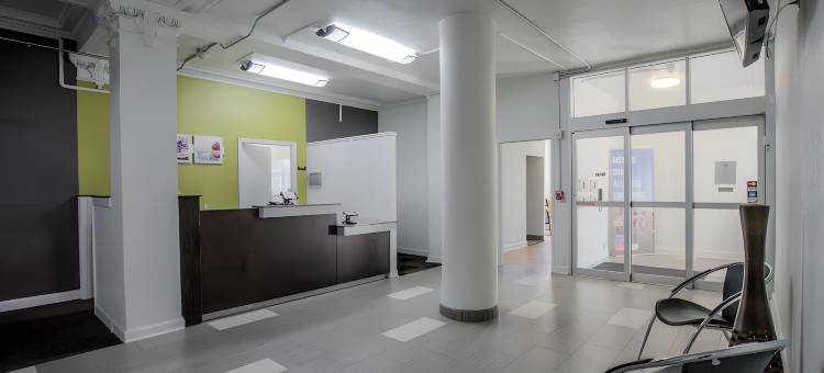 堪萨斯市中心凯艺套房酒店(Quality Inn & Suites Kansas City Downtown)图片