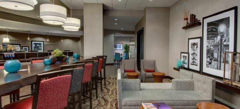 希尔顿欢朋套房酒店-密尔沃基市区(Hampton Inn & Suites Milwaukee-Downtown)图片
