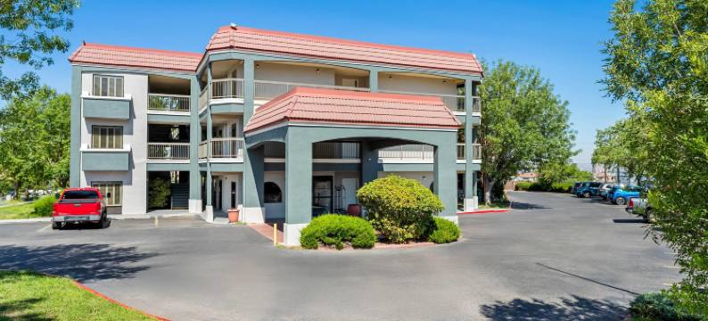 品质酒店及套房阿尔伯克基南谷区(Quality Inn & Suites)图片