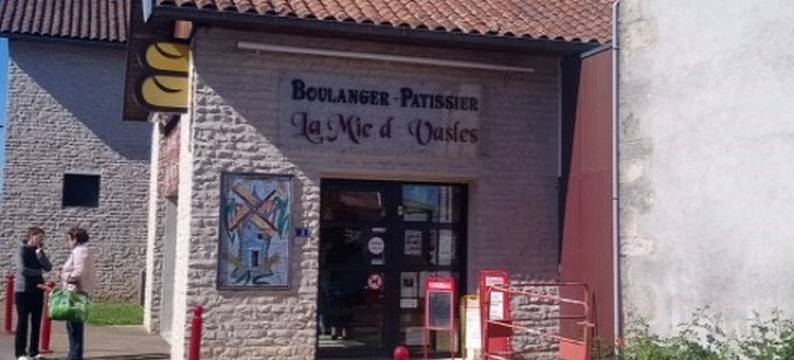 Villa in Les Forges with Golf Access图片