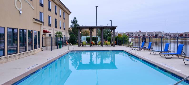 智选假日套房酒店威奇托福尔斯瀑布(Holiday Inn Express & Suites WICHITA FALLS by IHG)图片