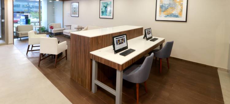 卡曼海滩智选假日套房酒店(Holiday Inn Express & Suites Playa Del Carmen)图片