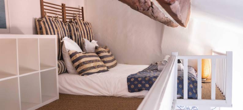 圣特罗佩港中心的舒适开间-夹层/两人(Cozy Studio– Mezzanine/2P– Central/ Port St-Tropez)图片