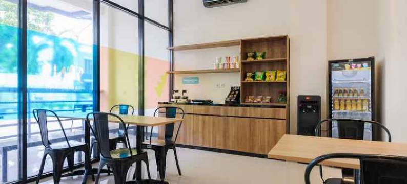 桑斯马克斯生活酒店-丹格朗(Sans Max Living Tangerang)图片