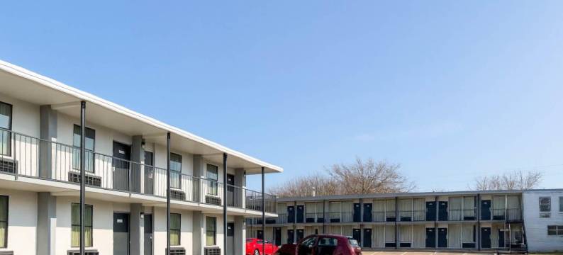 德克萨斯谢尔曼 6 号汽车旅馆(Motel 6-Sherman, TX)图片