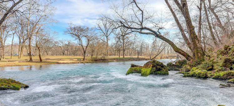 步行至卡伦特河：奥扎克探险之家！(Walk to Current River: Ozarks Adventure Home!)图片