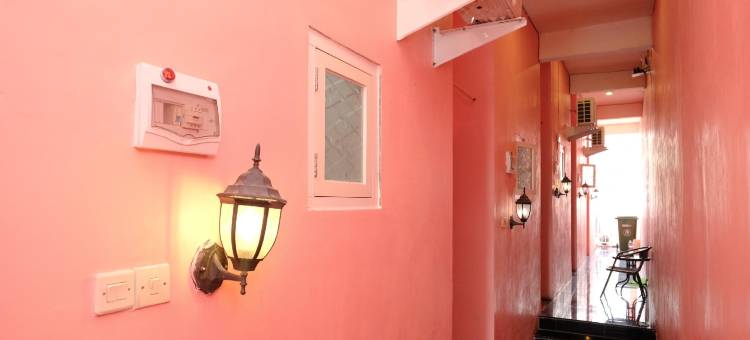 RedDoorz Near Sunrise Mall Mojokerto图片
