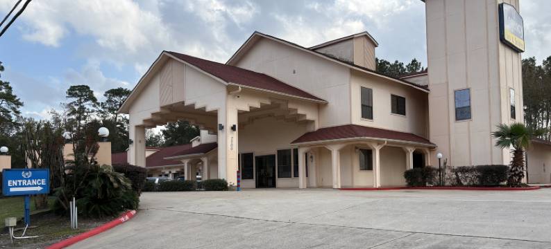 亨博尔丽晶套房酒店(Regency Inn & Suites by Capital O Houston IAH Airport)图片