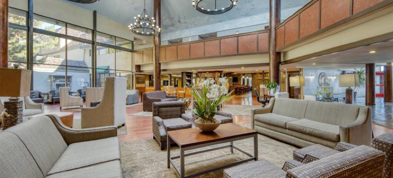 里诺机场贝斯特韦斯特SureStay Plus酒店(SureStay Plus Hotel by Best Western Reno Airport)图片