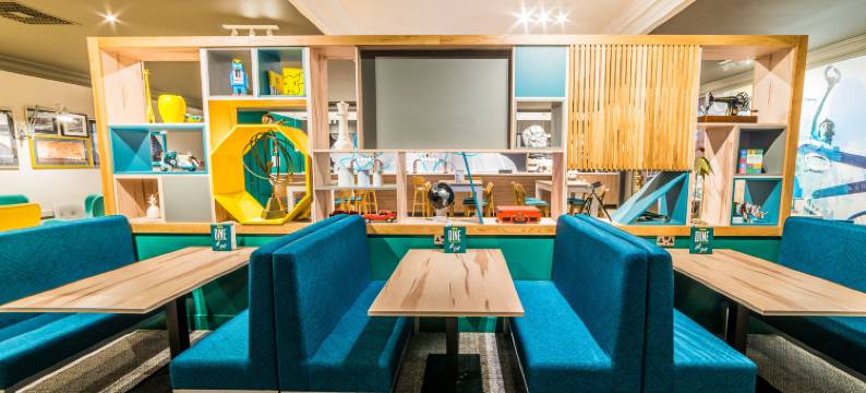 Holiday Inn 利兹 - 布里格豪斯(Holiday Inn LEEDS - BRIGHOUSE by IHG)图片