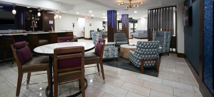 福朋喜来登费耶特维尔自由堡酒店(Four Points by Sheraton Fayetteville Fort Liberty)图片