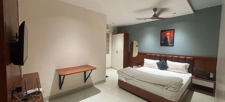 豪华查坎企业新皇家旅馆(Townhouse Chakan Corporate Homestay Formerly New Royal Inn)图片